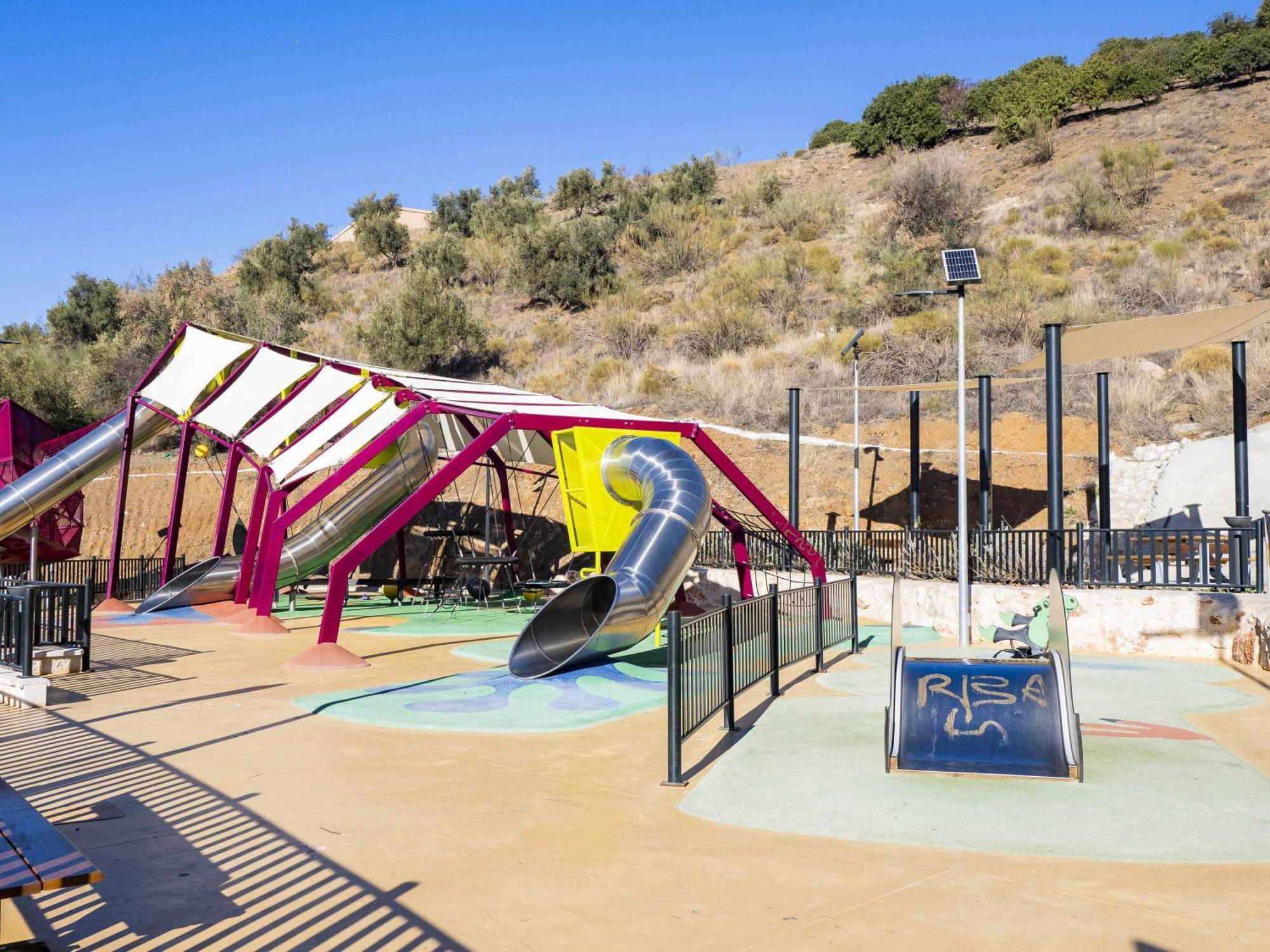 Atico Con Vistas Al Mar Piscina Y Parking Daire Málaga Dış mekan fotoğraf
